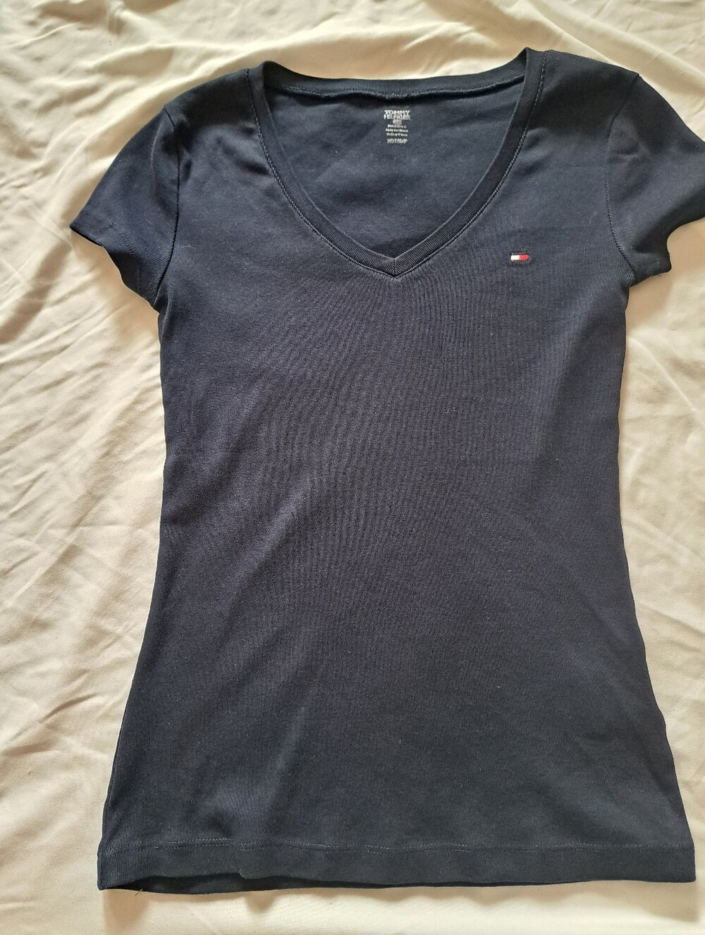 Tommy Hilfiger Navi V-Neck Short Sleeve Tee with Flag Logo